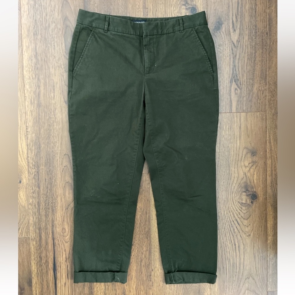 Banana Republic Raw Hem Chino Pants, 10